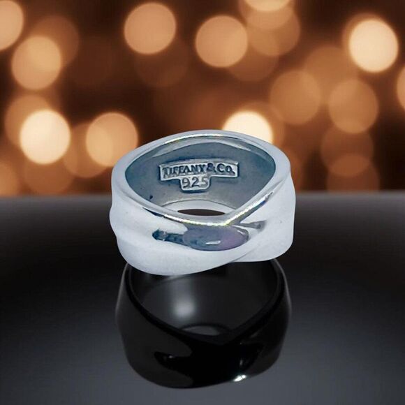 Tiffany & Co Leaf Ring Size 4 Sterling Silver 5 Grams Estate TIF862 - Picture 3 of 15